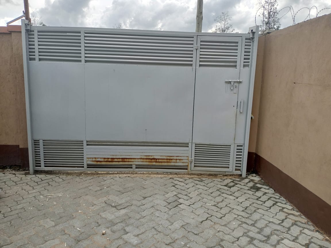 3 bdr bungalow sale 6km from super highway near maraba shopping center - 18.jpg